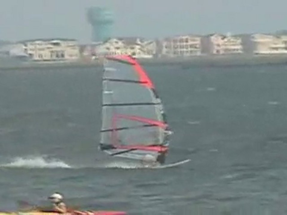 Windsurfing Power Jibe