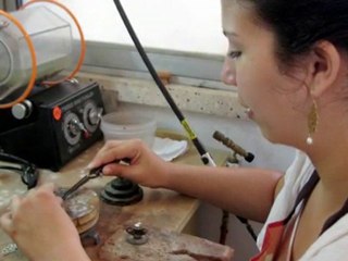 Inbal Shomroni's Handcrafted Silver Jewelry