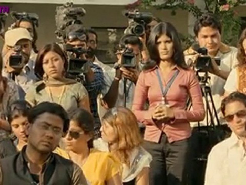 WORLDOFCINE.COM Rajneeti Hindi Movie 2010 Part 9