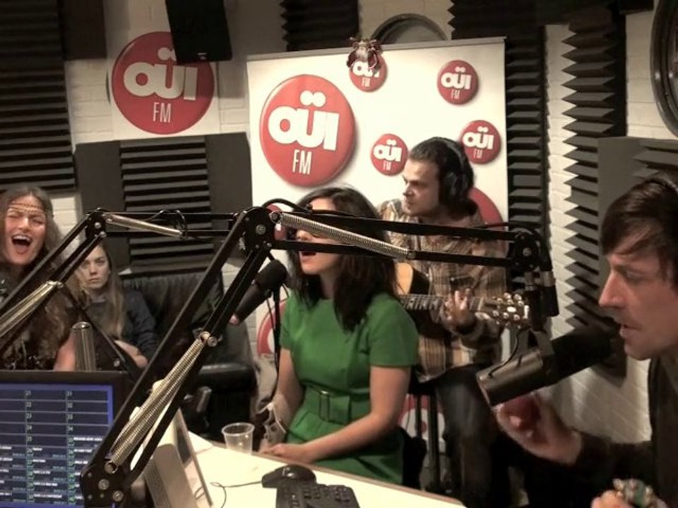 Brigitte - Battez-Vous - Session Acoustique OÜI FM