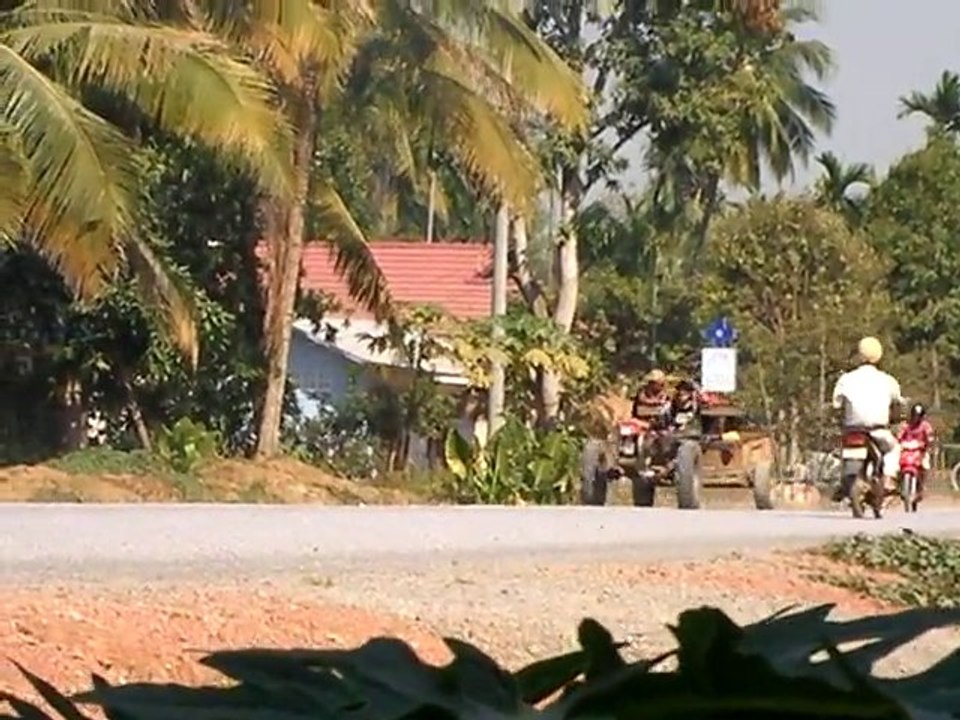 Bamboo Train et transports locaux á Battambang