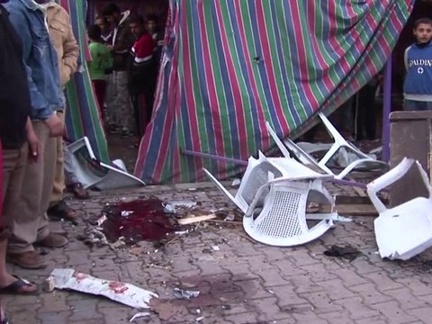 Massive, deadly car bomb hits Baghdad mourners