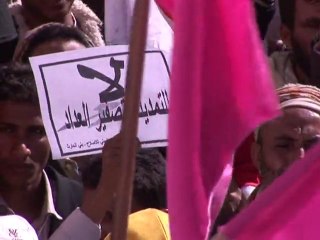 Thousands of Yemenis call on president to quit
