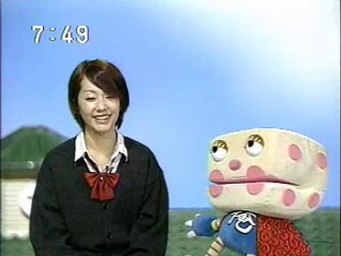 sakusaku 2003.10.27 木村カエラ なんちゃって制服　カエラつき携帯　3/4