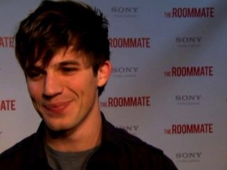 Minka & Leighton are Roommates