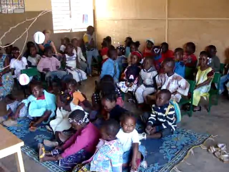 Ecole de quartier à ouagadougou : la fête de Noël