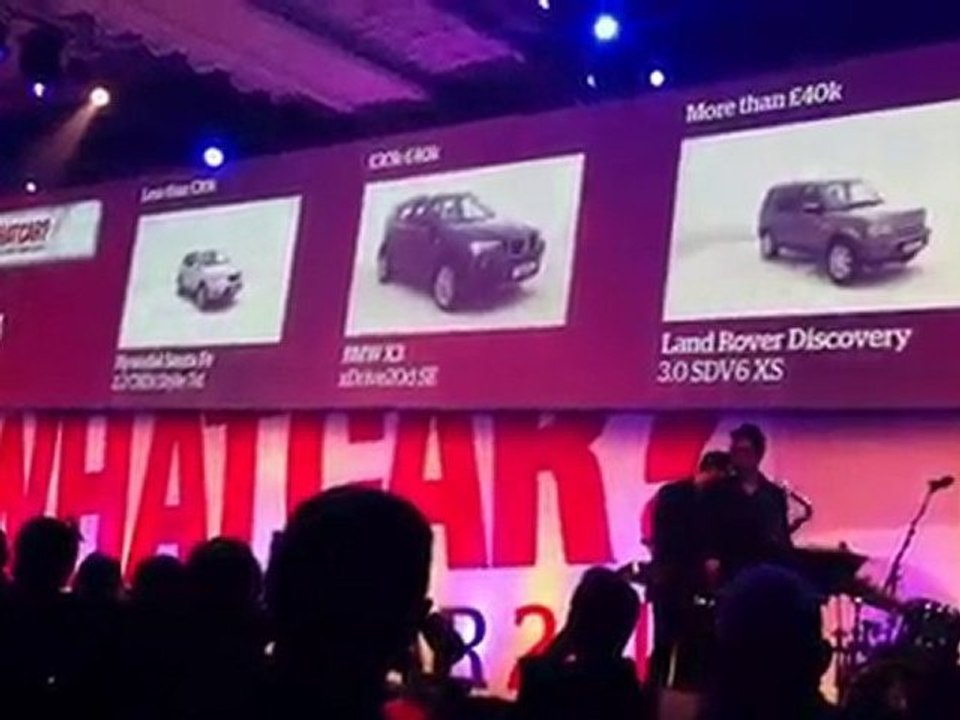 Land Rover Discovery Named Best 4x4