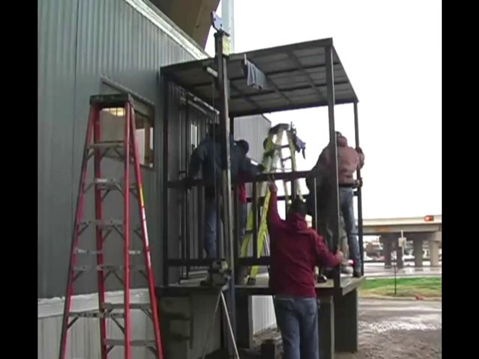 Portable Folding Porch for Modulars and Mobile Homes - The