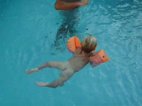 Titou piscine maison juillet 2010