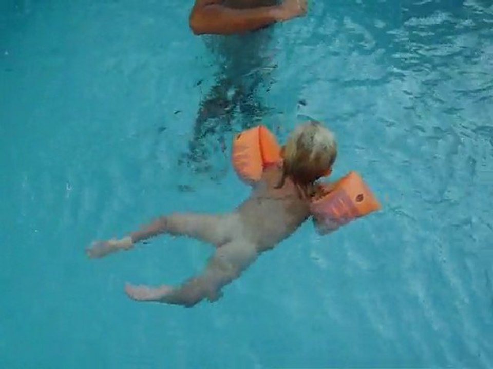 Titou piscine maison juillet 2010