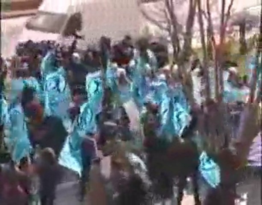 Öğrenci Kolektifi'ne Dolmabahçe'de Polis Saldırısı