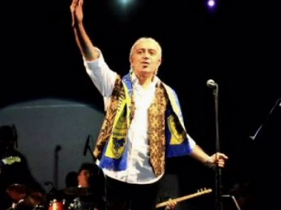 Edip Akbayram-İlhan'a özlem