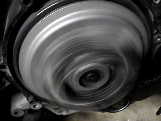 Embrayage silencieux avec disque semi garni sur 900 SS