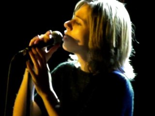 WILD BIRD   http://www.mymajorcompany.com/Artistes/joy-wild/