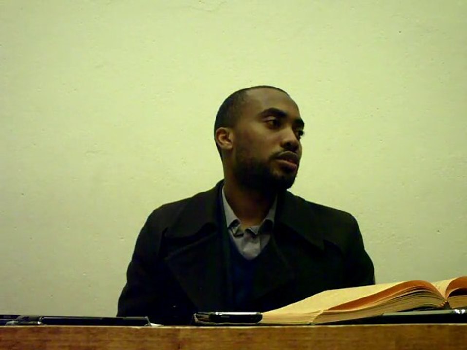 Mohamed Bajrafil - S'approcher des interdits, subir ...