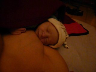 2010-12-02 : Quelques minutes après la naissance d'Arthur.