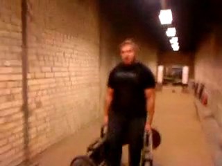 Farmers walk 2x150kg 20m 11.6s