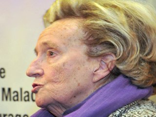 Jacques Chirac "n'a pas la maladie d'Alzheimer", dit son épouse