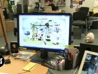 Mickael Miro présente "l'horloge tourne"
