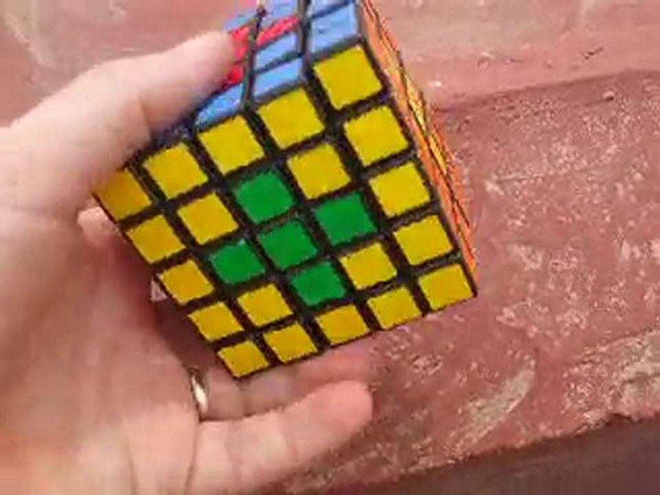 Rubik's cube professor - figure 05