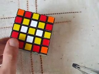 Rubik's cube professor - figure 09