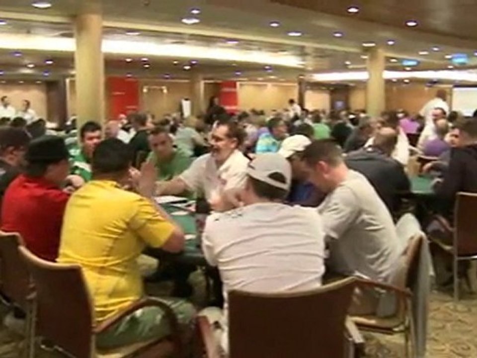 Ladbrokes Poker Cruise IV - Main Event Day 1