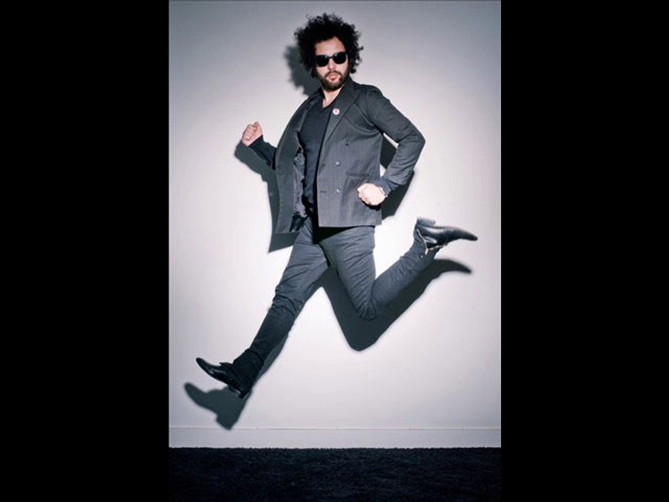 Jil is lucky - when i'm alone