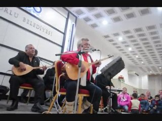 Ozan Arif Trakya'da Tüm Giresun'lularla