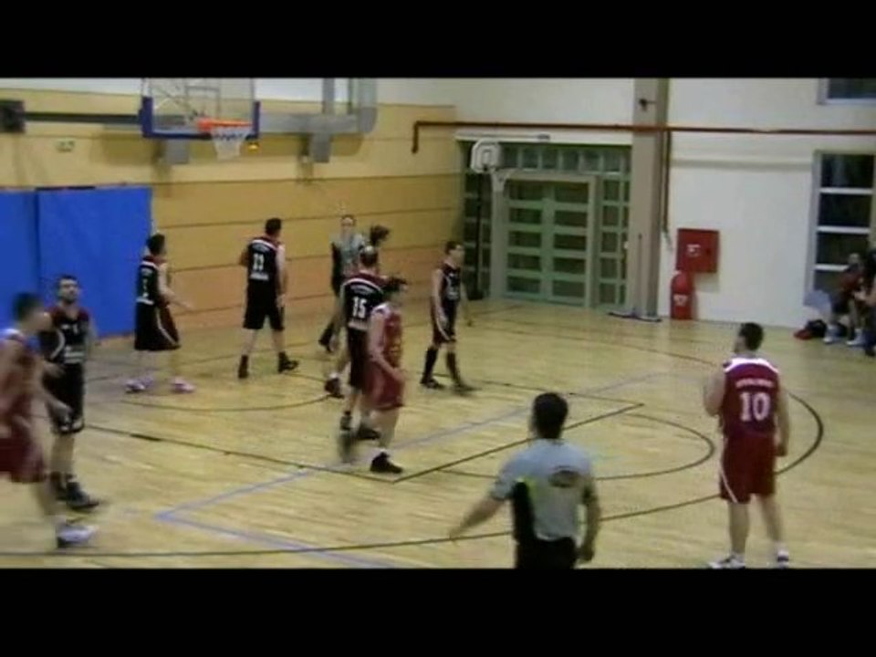 ΟΛΥΜΠΙΟΝΙΚΗΣ - ΑΧΑΓΙΑ 49 - 37