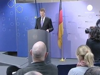 Egitto: UE striglia Mubarak ma non gli chiede di lasciare