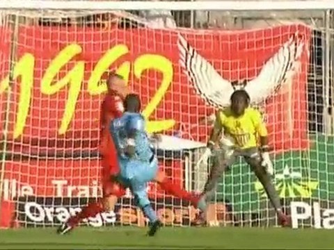 Hommage de l'OM au journaliste Avi Assouly au Vélodrome!