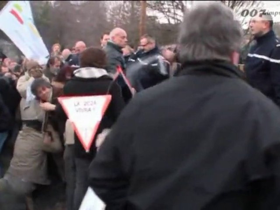 Anduze,honte à vous,milice étatique en toc !