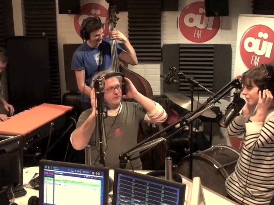 The Serge Gainsbourg Experience - Initial BB - Session Acoustique OÜI FM