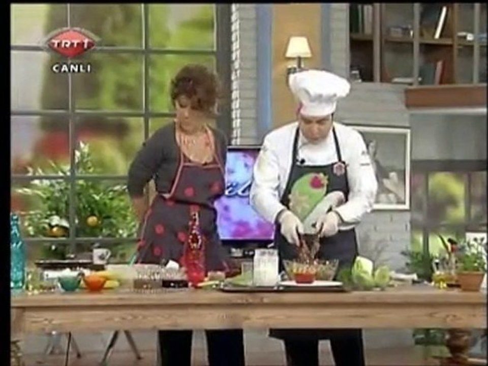 GÜLBEN - Oktay Ustadan Waffle ve Salata Tarifi 2.Bölüm