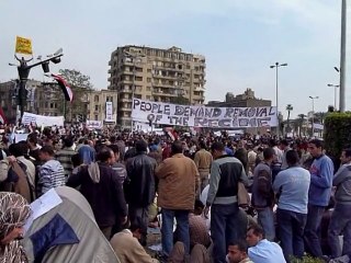 Defiant but joyous protests up pressure on Mubarak