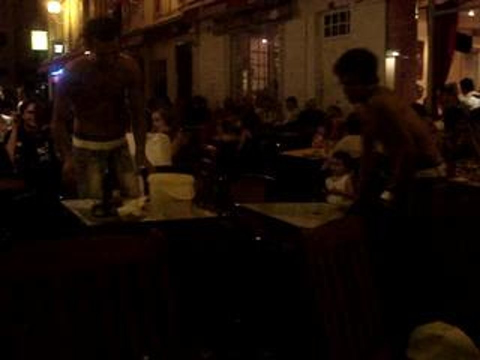 La table en redemande !!!