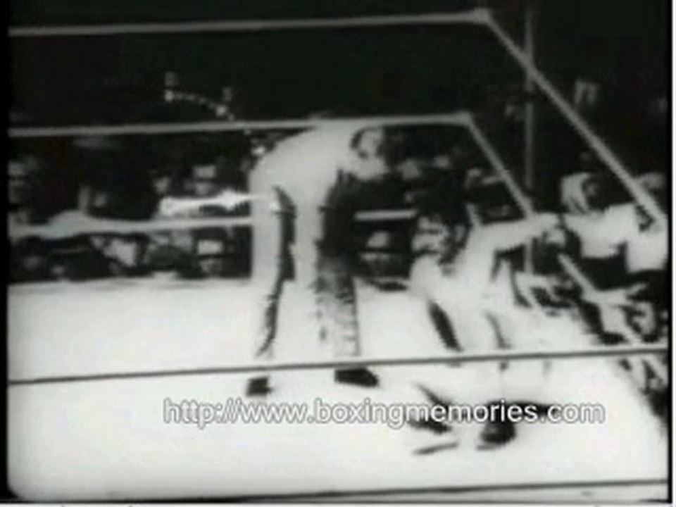 Dempsey  vs Tunney (The Long Count Fight)