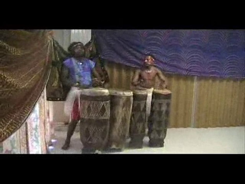 La poetesse Nathy Ebriet centre d action sociale 75012 paris