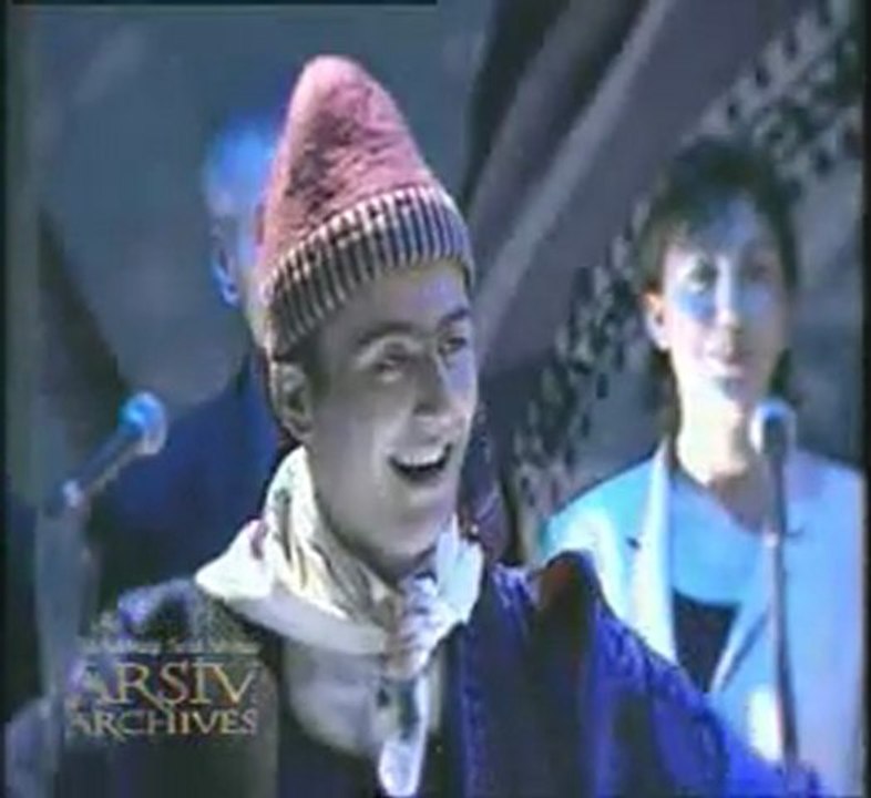 Kubat Bülbülüm Altın Kafeste (Rumeli)