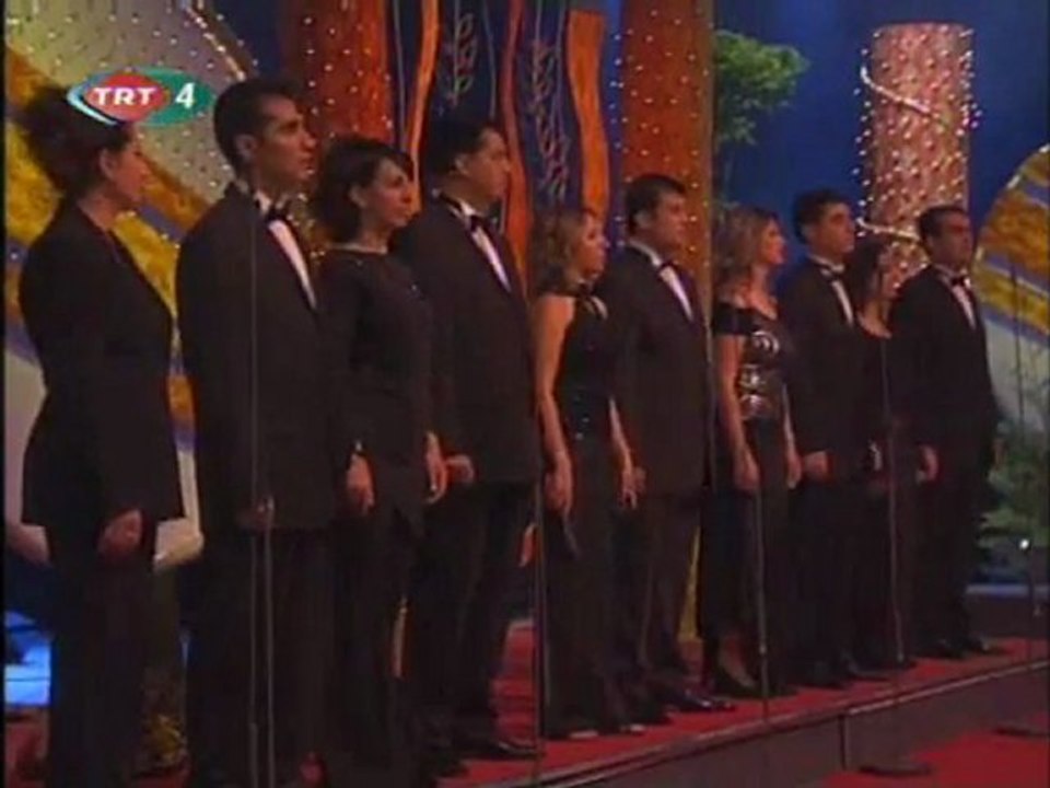 Musa Eroğlu   Dağların Ardında Kuzum