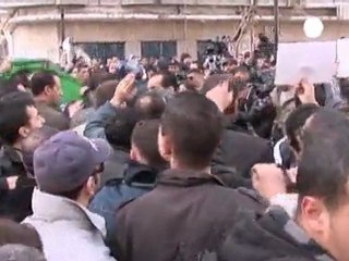 La policía disuelve la manifestación convocada en Argelia