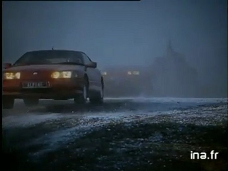 Vid_o_Ina_-_RENAULT_ALPINE_AUTOMOBILE_3_PORTES_vid_o_RENAULT