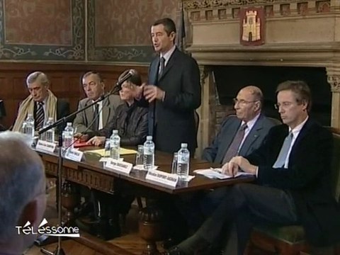 Le maire d'Etampes en guerre contre les Témoins de Jéhovah