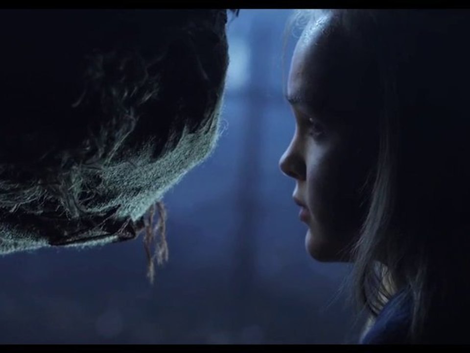 Husk (2011) Promo video