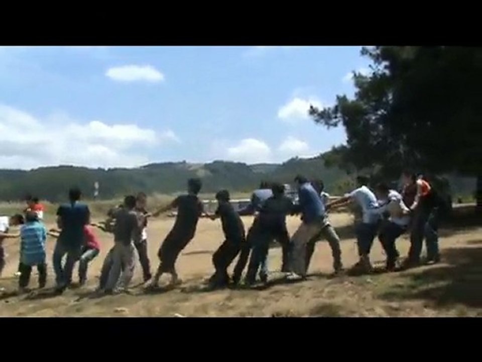 Heykel Birey SBS Piknik '2010 Halat Yarışı