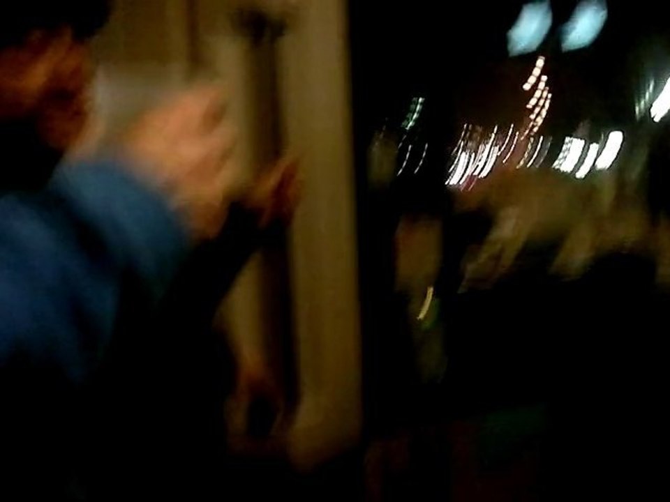 29012011008