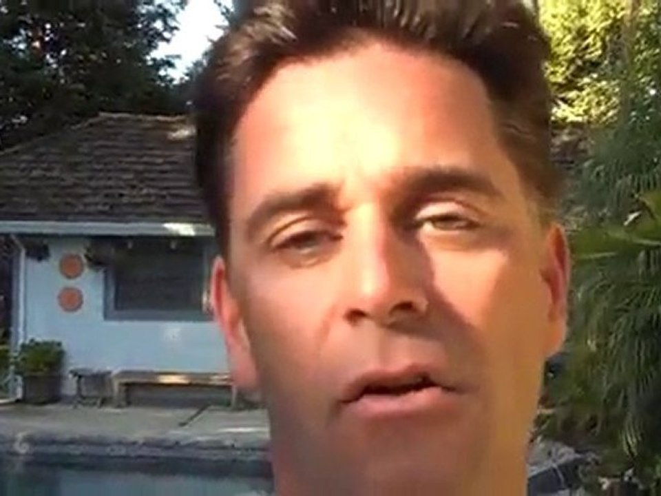 My One-Eyed Cat "Winkey" Wants You to Join Lotto Magic