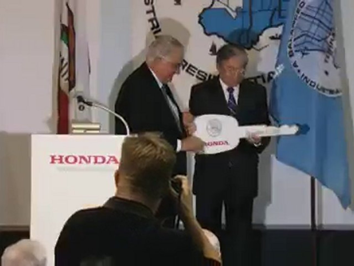 ⁣Honda Launches Electric Vehicle Demonstration Program