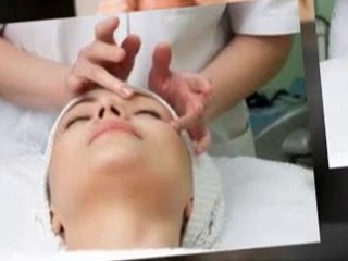 How to Properly Pop a Pimple