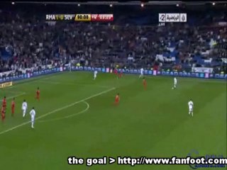 But Adebayor Real Madrid 2-0 Séville
